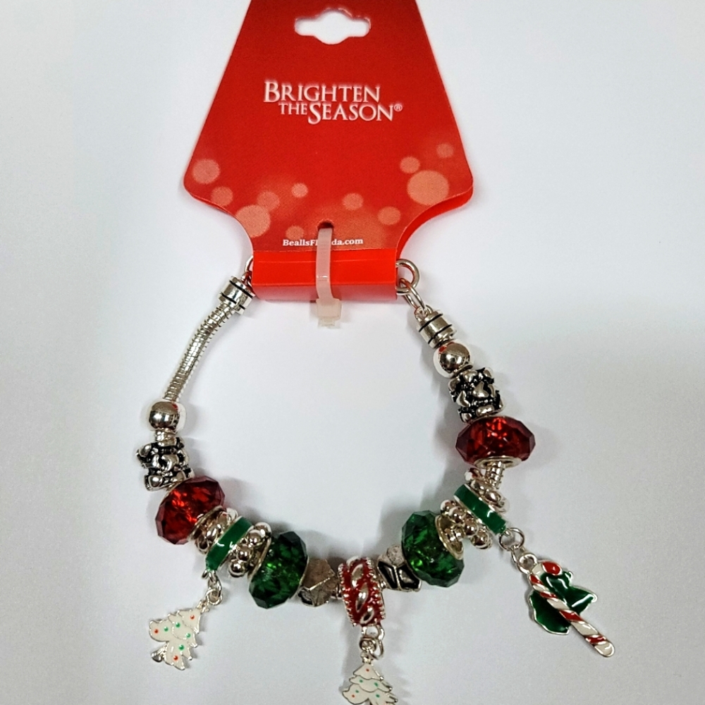 Christmas charm bracelet with lobster clasp